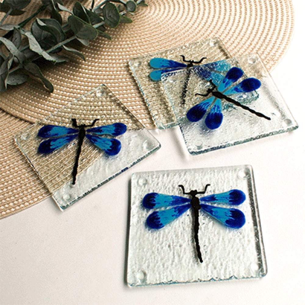Posavasos libélula azul